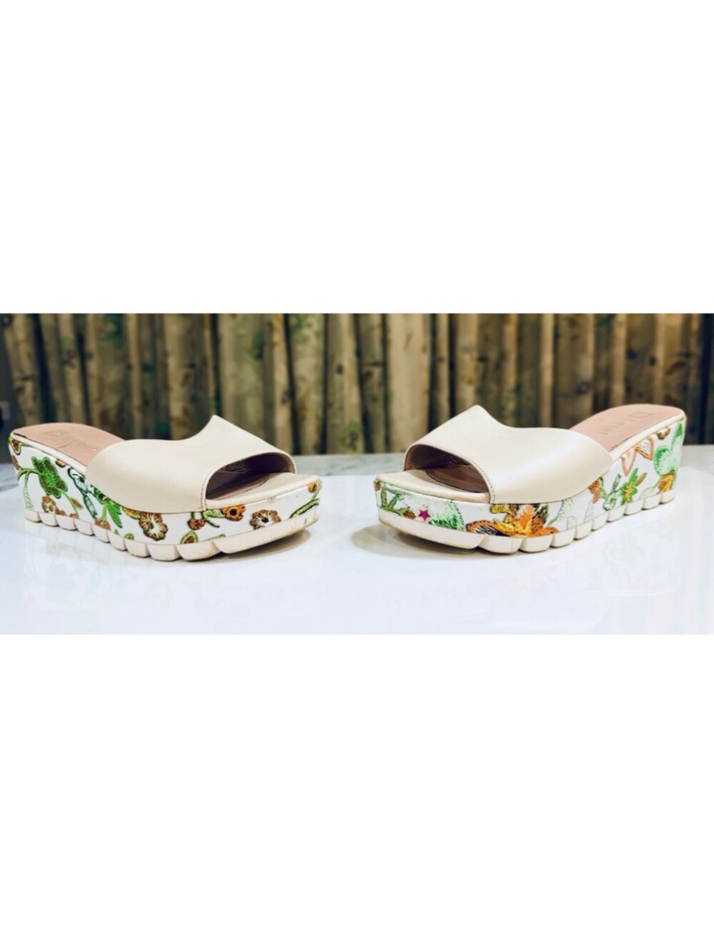 Desigual Women’s 38 Floral Platform Wedge Slide Sandals Beige Multicolor Spain